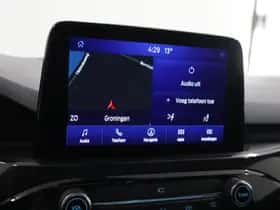 Ford Kuga (2023) thumbnail 14