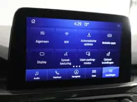 Ford Kuga (2023) thumbnail 21