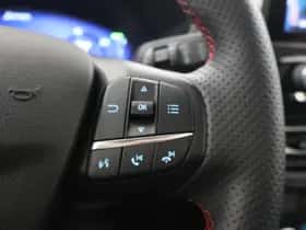 Ford Kuga (2023) thumbnail 31