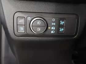 Ford Kuga (2023) thumbnail 35