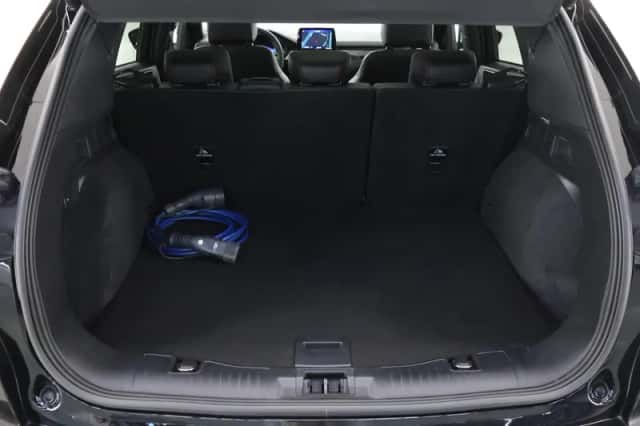 Ford Kuga (2023) thumbnail 38