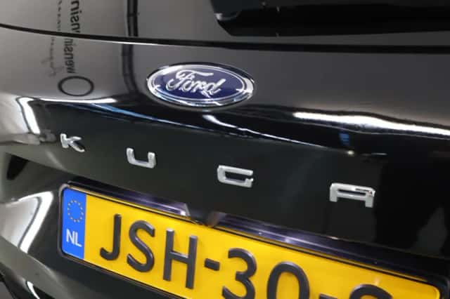 Ford Kuga (2023) thumbnail 40