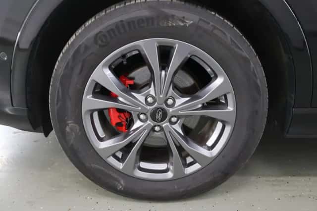 Ford Kuga (2023) thumbnail 43