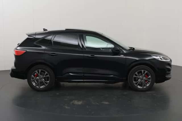 Ford Kuga (2023) thumbnail 6