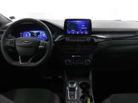 Ford Kuga (2023) thumbnail 8
