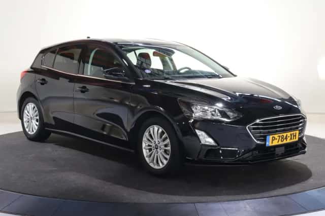 Ford Focus (2021) thumbnail 23