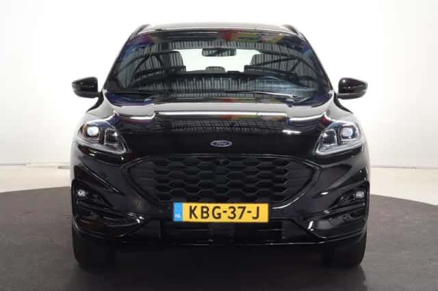 Ford Kuga (2024) thumbnail 3