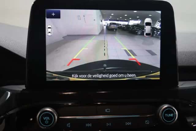 Ford Kuga (2024) thumbnail 21