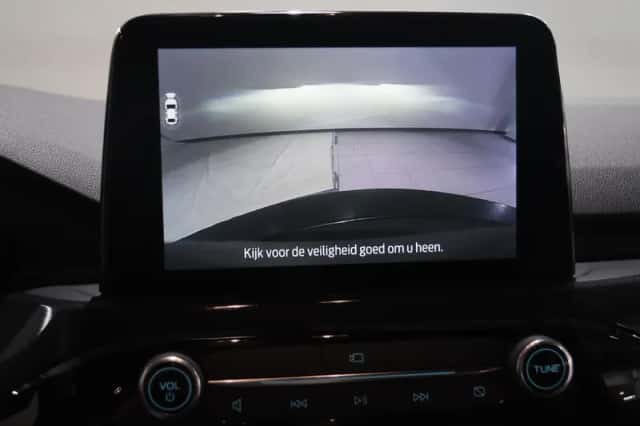 Ford Kuga (2024) thumbnail 24