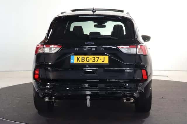 Ford Kuga (2024) thumbnail 4