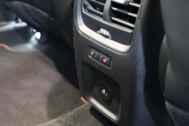 Ford Kuga (2024) thumbnail 9