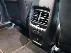 Ford Kuga (2024) thumbnail 10