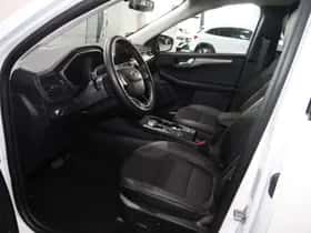 Ford Kuga (2022) thumbnail 14