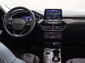 Ford Kuga (2022) thumbnail 24