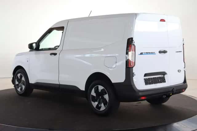 Ford E-Transit Courier (2026) thumbnail 20