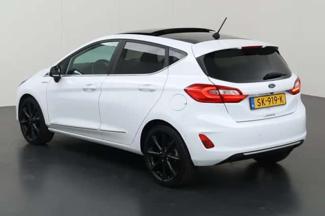 Ford Fiesta (2018) thumbnail 22