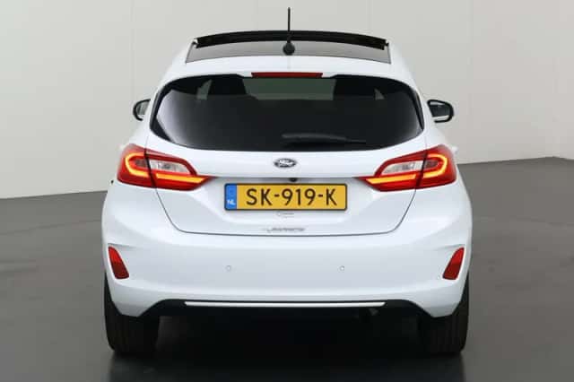 Ford Fiesta (2018) thumbnail 4