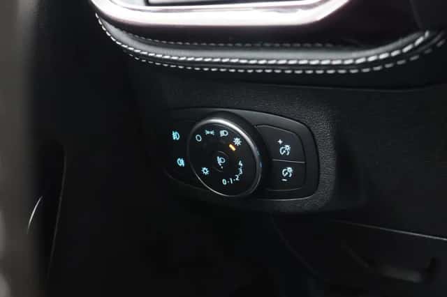 Ford Fiesta (2018) thumbnail 33