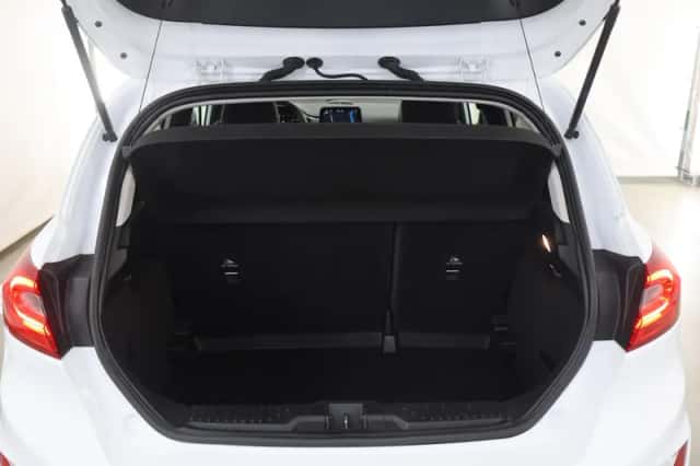 Ford Fiesta (2018) thumbnail 38