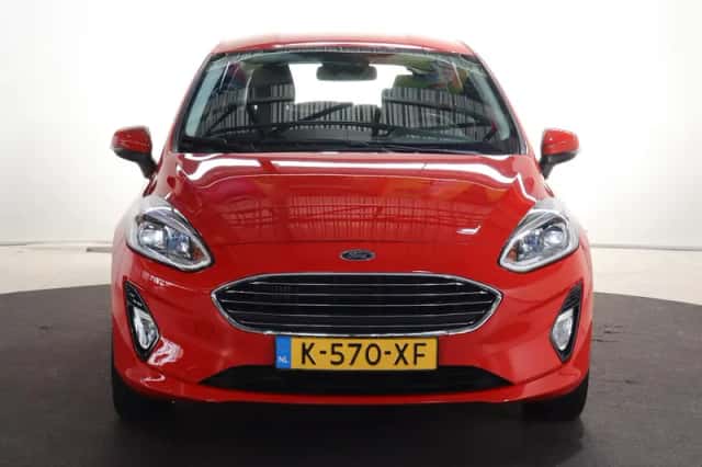 Ford Fiesta (2021) thumbnail 3