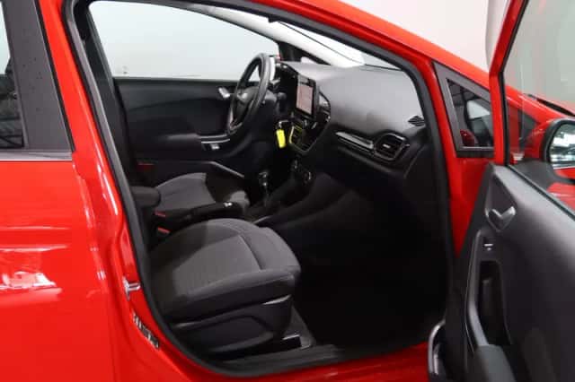 Ford Fiesta (2021) thumbnail 7