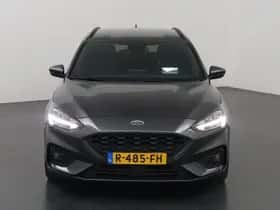 Ford Focus (2021) thumbnail 3