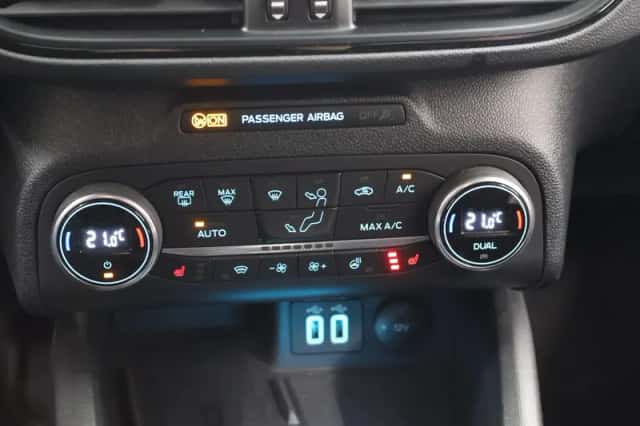 Ford Focus (2021) thumbnail 25