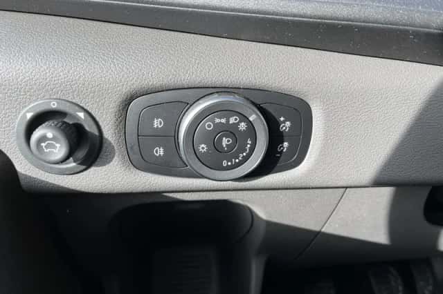 Ford Transit (2024) thumbnail 33