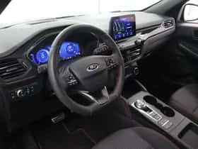Ford Kuga (2022) thumbnail 7