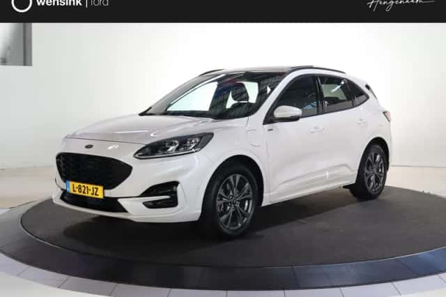 Ford Kuga (2020) thumbnail 1