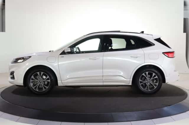 Ford Kuga (2020) thumbnail 5