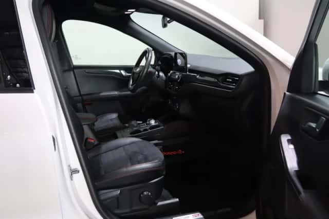 Ford Kuga (2020) thumbnail 7