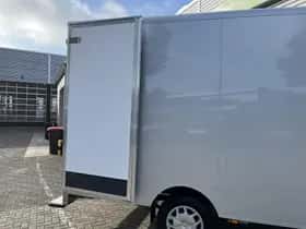 Ford Transit (2024) thumbnail 12