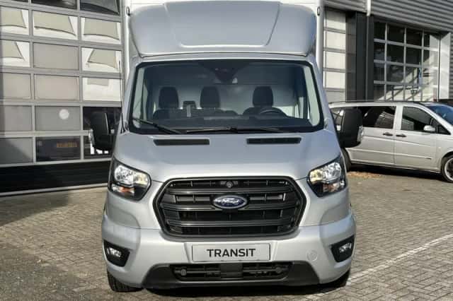 Ford Transit (2024) thumbnail 4