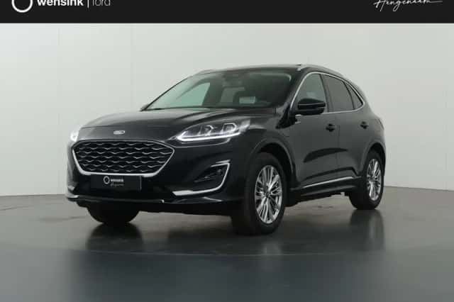 Ford Kuga (2023) thumbnail 1