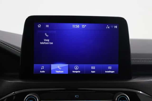 Ford Kuga (2023) thumbnail 17