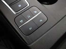 Ford Kuga (2023) thumbnail 27