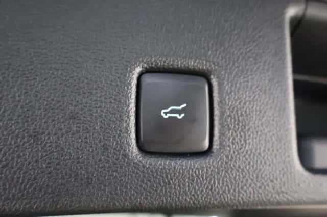 Ford Kuga (2023) thumbnail 42