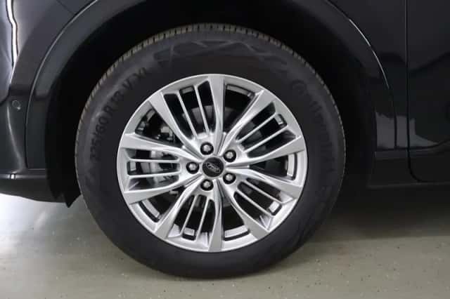 Ford Kuga (2023) thumbnail 45