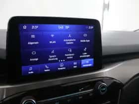 Ford Kuga (2022) thumbnail 18