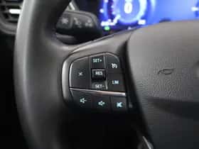 Ford Kuga (2022) thumbnail 31