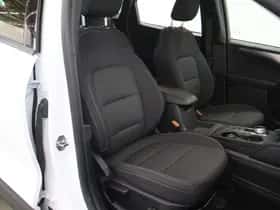 Ford Kuga (2022) thumbnail 10