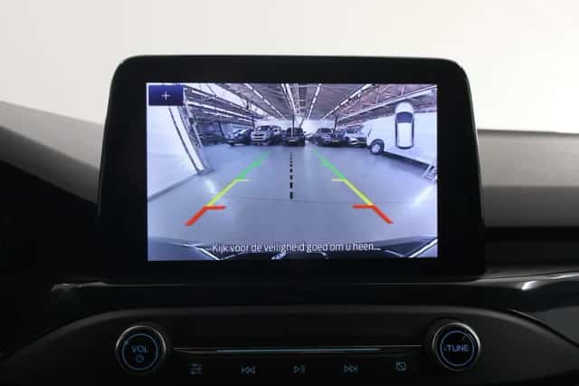 Ford Focus (2022) thumbnail 14