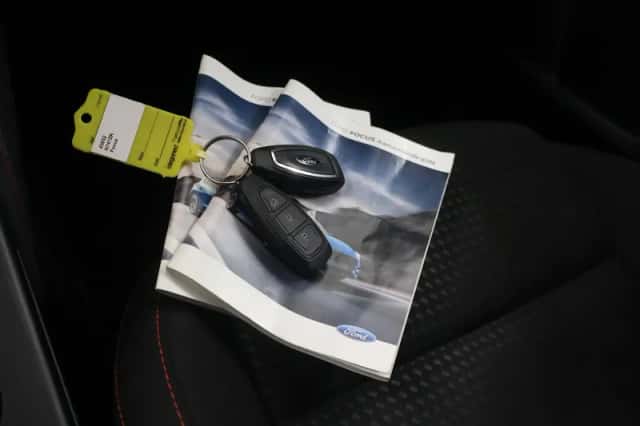 Ford Focus (2022) thumbnail 27