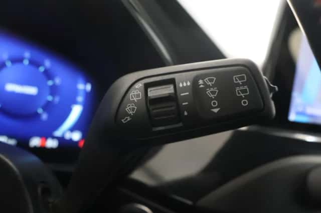 Ford Focus (2022) thumbnail 30
