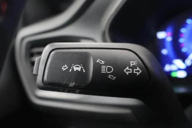 Ford Focus (2022) thumbnail 32