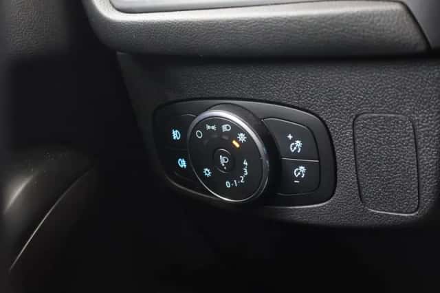 Ford Focus (2022) thumbnail 33