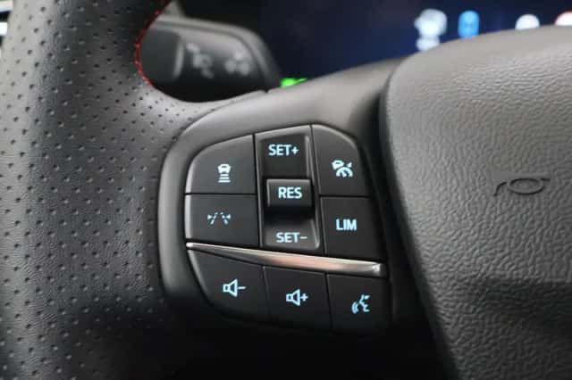Ford Kuga (2025) thumbnail 34