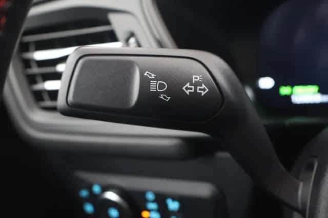 Ford Kuga (2025) thumbnail 35