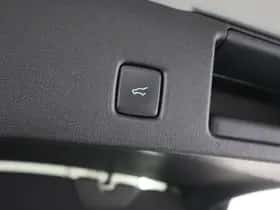 Ford Kuga (2025) thumbnail 43